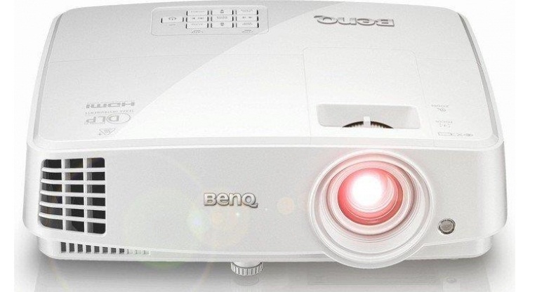 BenQ выпустила новый проектор MH530